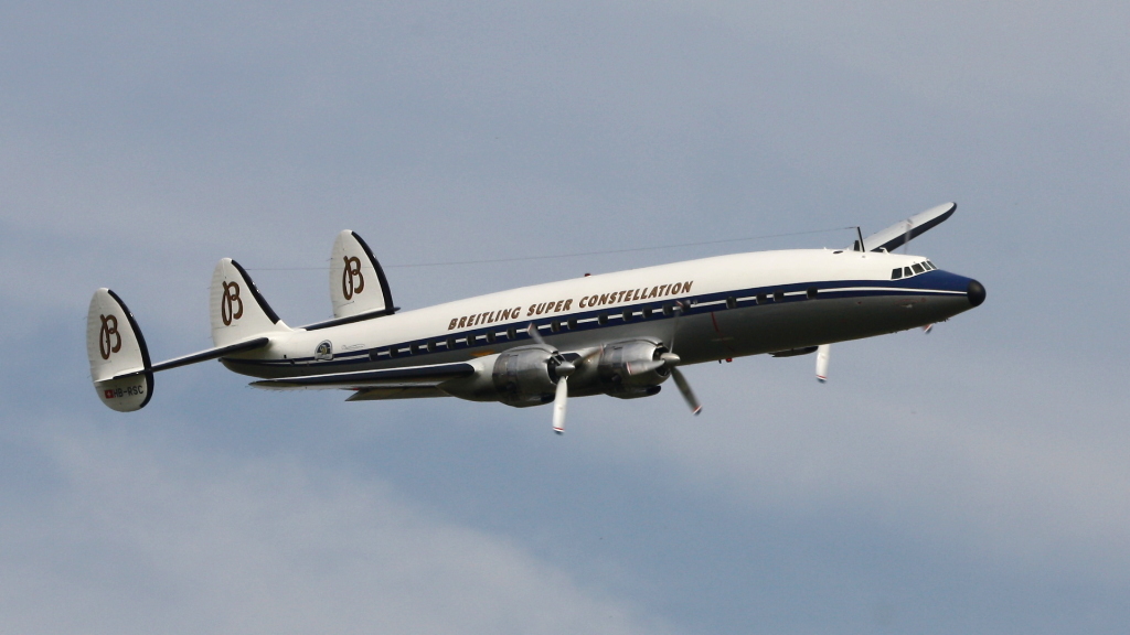 Lockheed Super Constellation SCFA HS-RSC, 12/07/14, Duxford