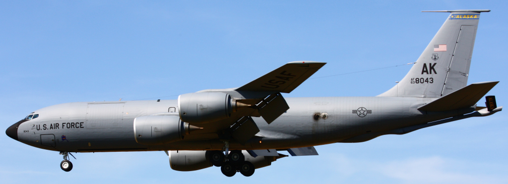Boeing KC-135 US Air Force AK-8043, 19/08/09, GKE